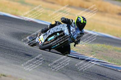 media/Aug-13-2023-CRA (Sun) [[1cfc37a6fb]]/Race 4 400 Superbike/Race/